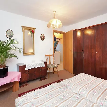 Gemuetliche Mit Kamin In Dresden-freital