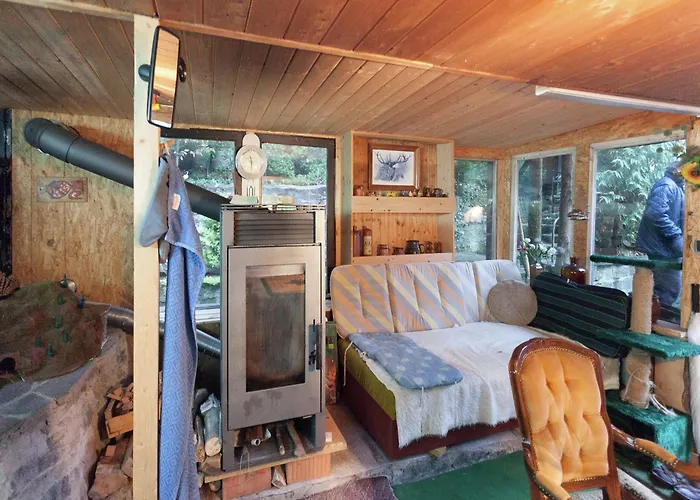 Gemuetliche Mit Kamin In Dresden-freital *